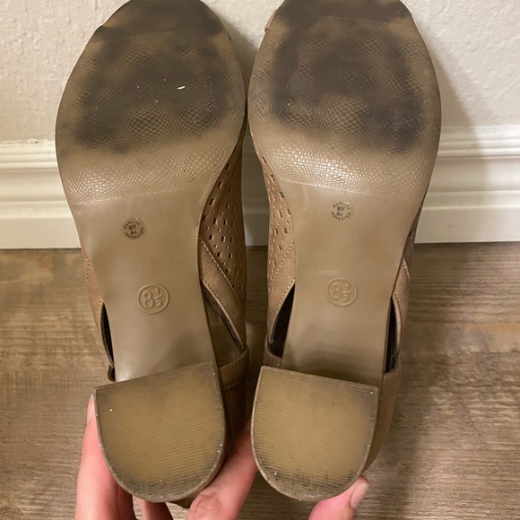 Ana Tiana Heeled Booties - Picture 3 of 4